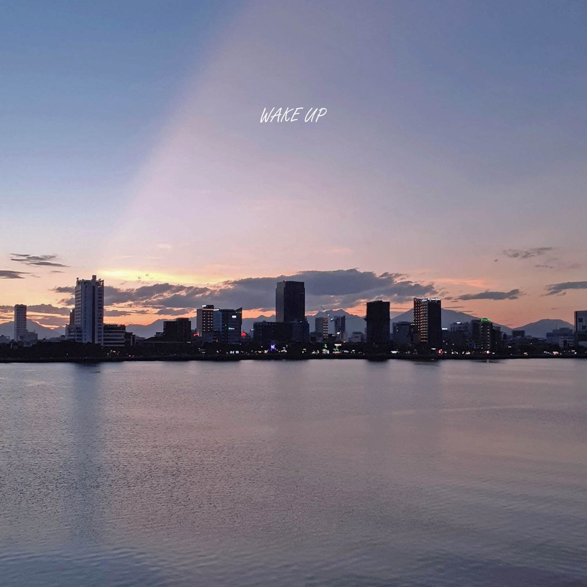 Album cover of WAKE UP (interlude) [feat. Pauline]