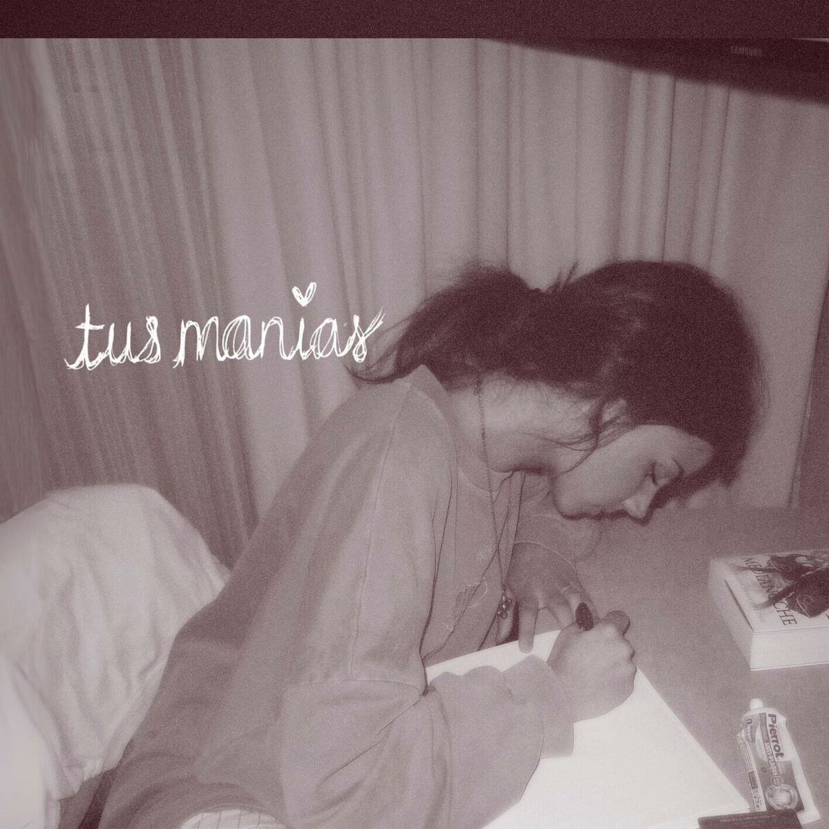 Album cover of tus manias