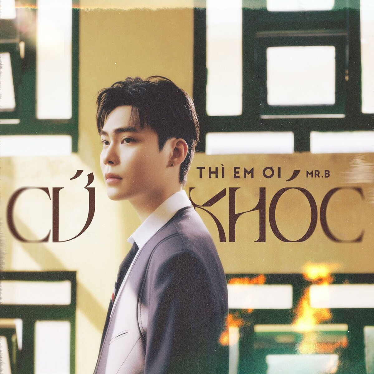 Album cover of Thì Em Ơi Cứ Khóc