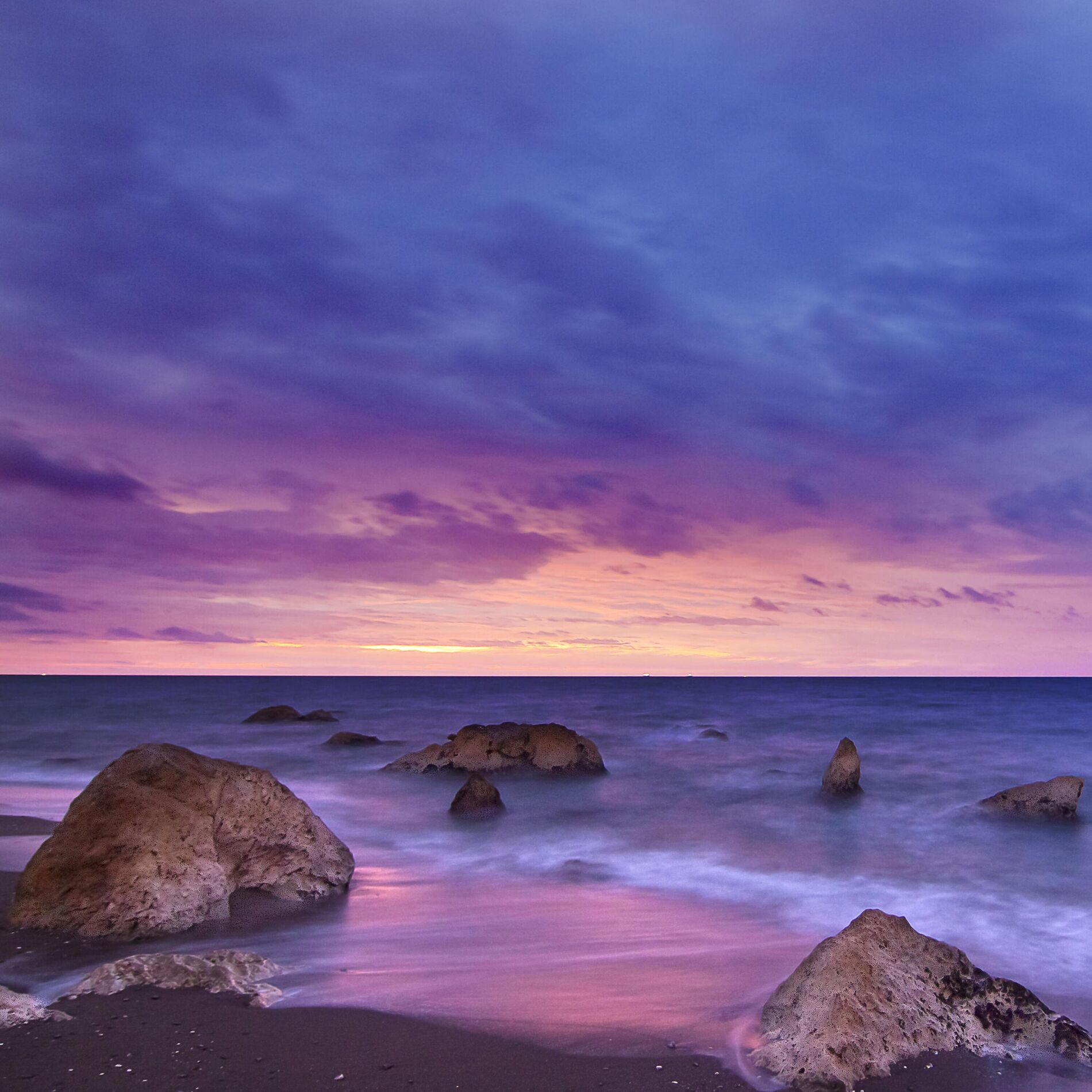 Album cover of Beautiful Relaxing Piano Music