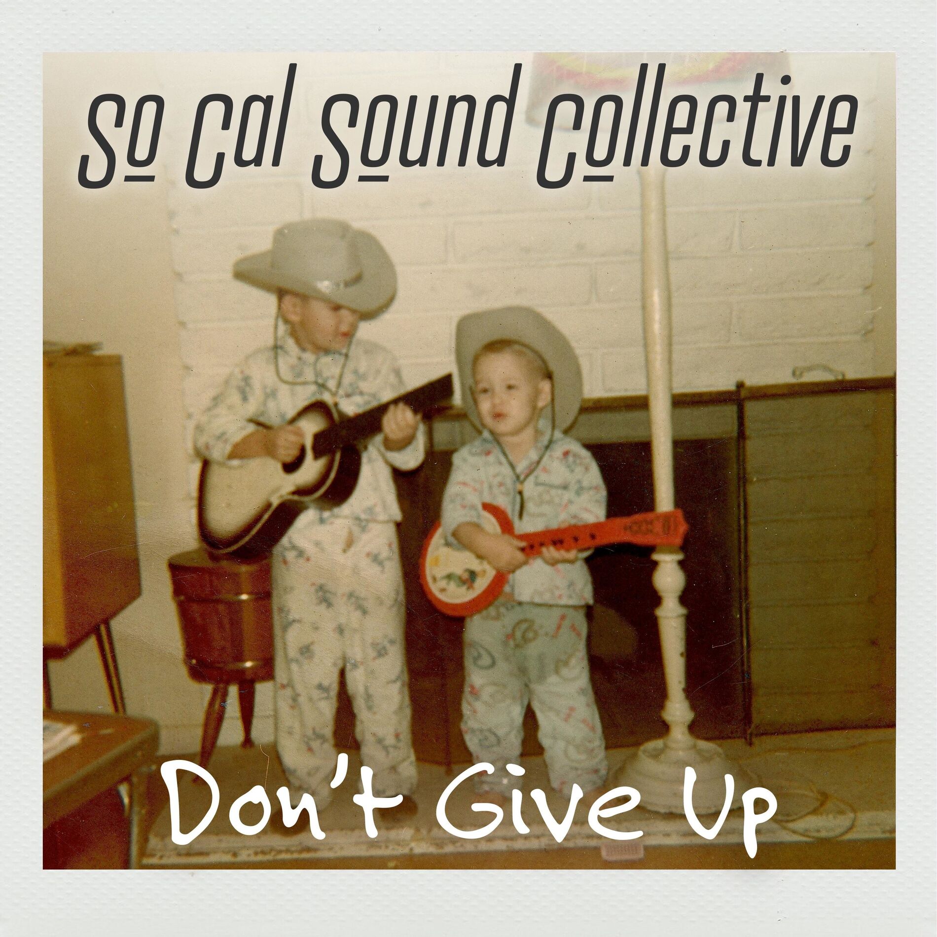 Album cover of Don't Give Up (feat. Chris Falson, Tom Scott, Christian Burns, Myron McKinley, Ray Yslas & Adam Castillo)