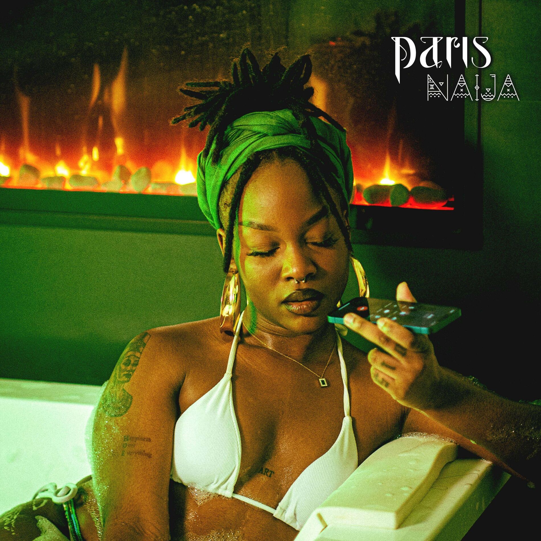 Album cover of Paris Naïja