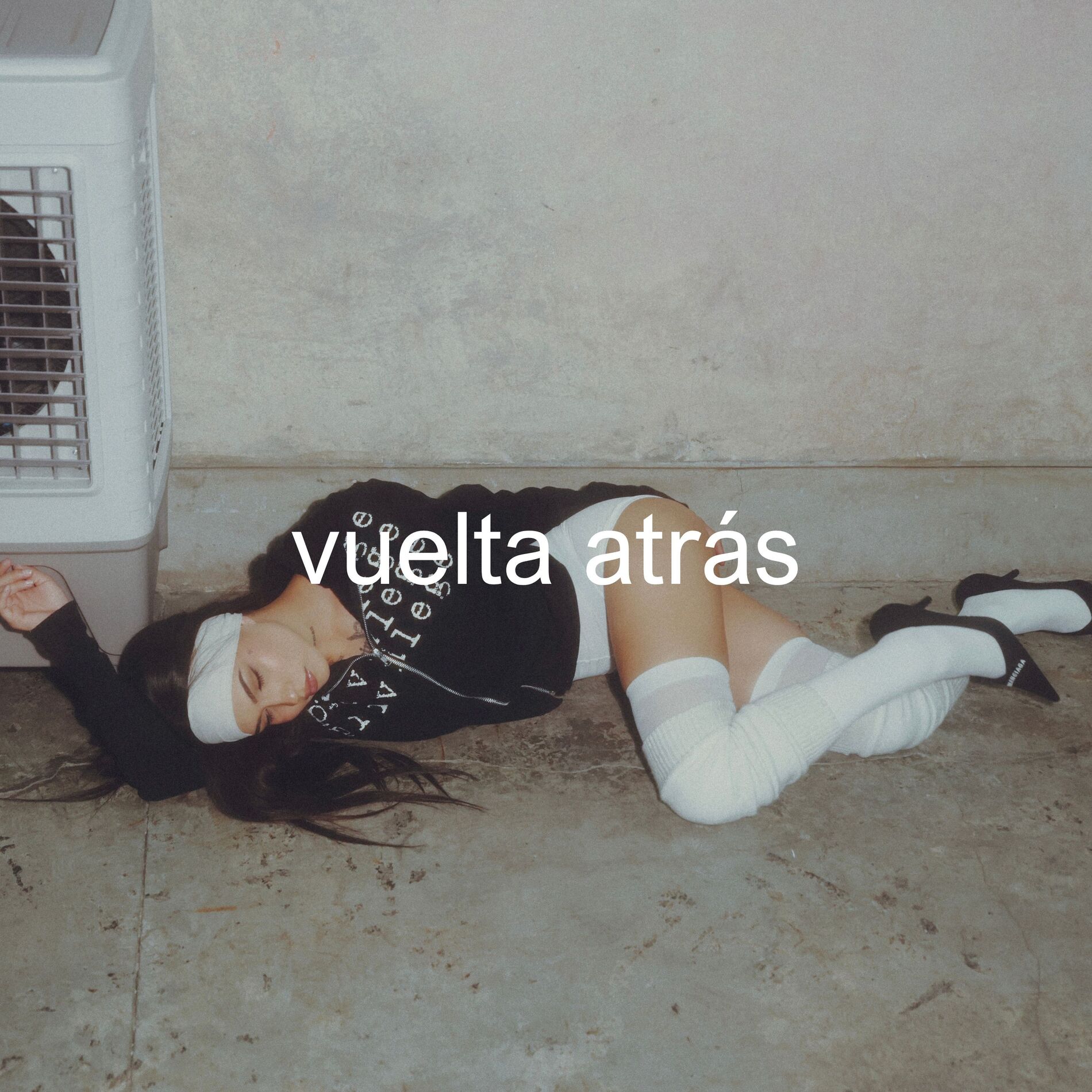 Album cover of vuelta atrás