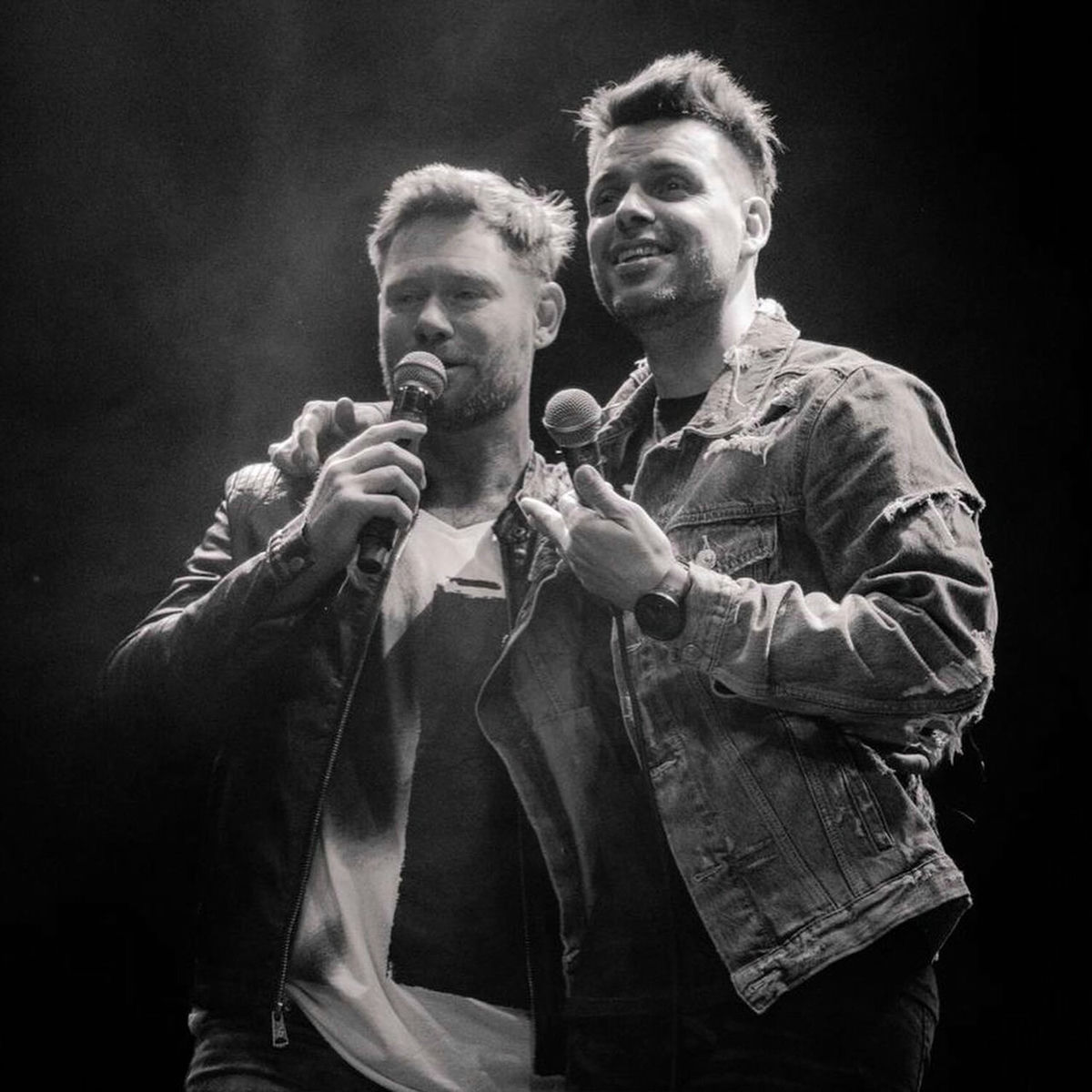 Album picture of Abrázame