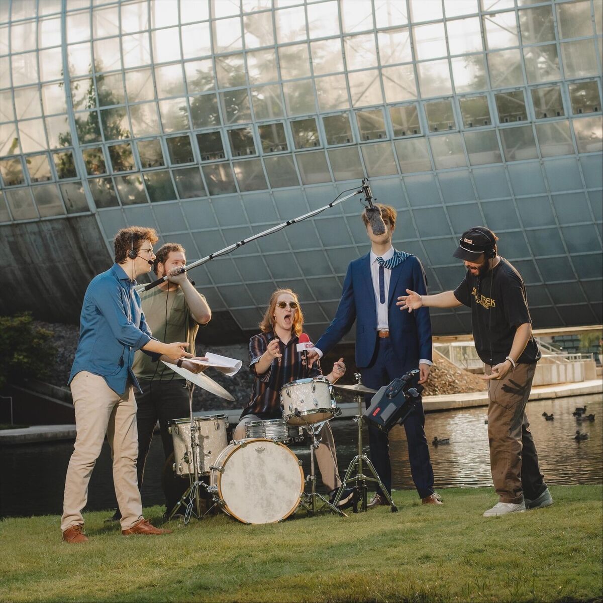 Album cover of Breaking News!