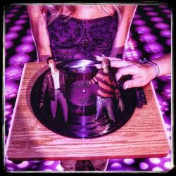 Cover of 80's.