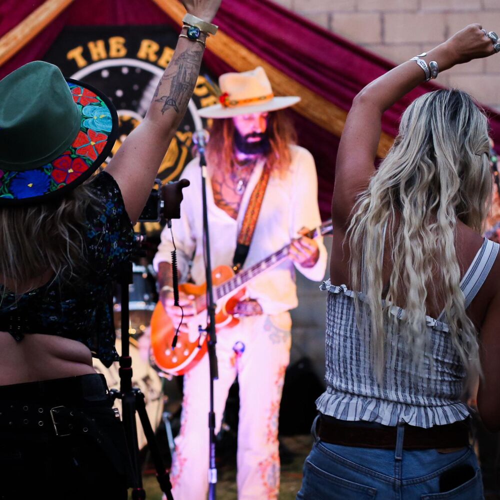 Picture of Big Rig Dollhouse live @ Skip The Record
