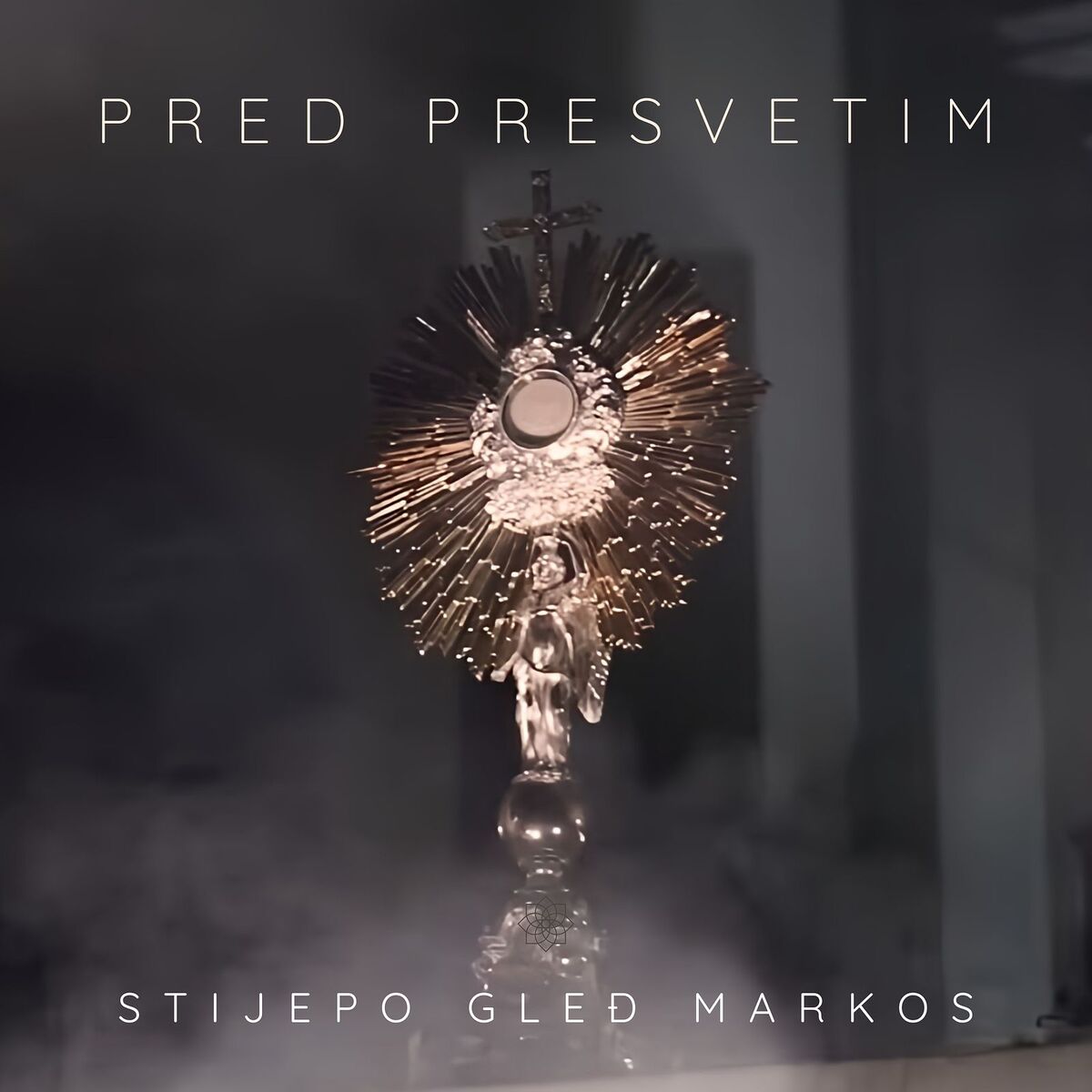 Album cover of Pred Presvetim