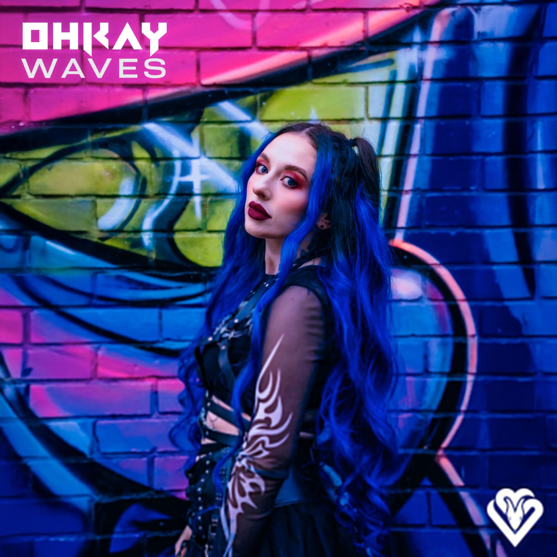 Album cover of Waves