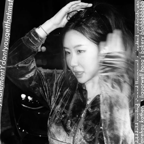 Claire Hau – CHI – Single