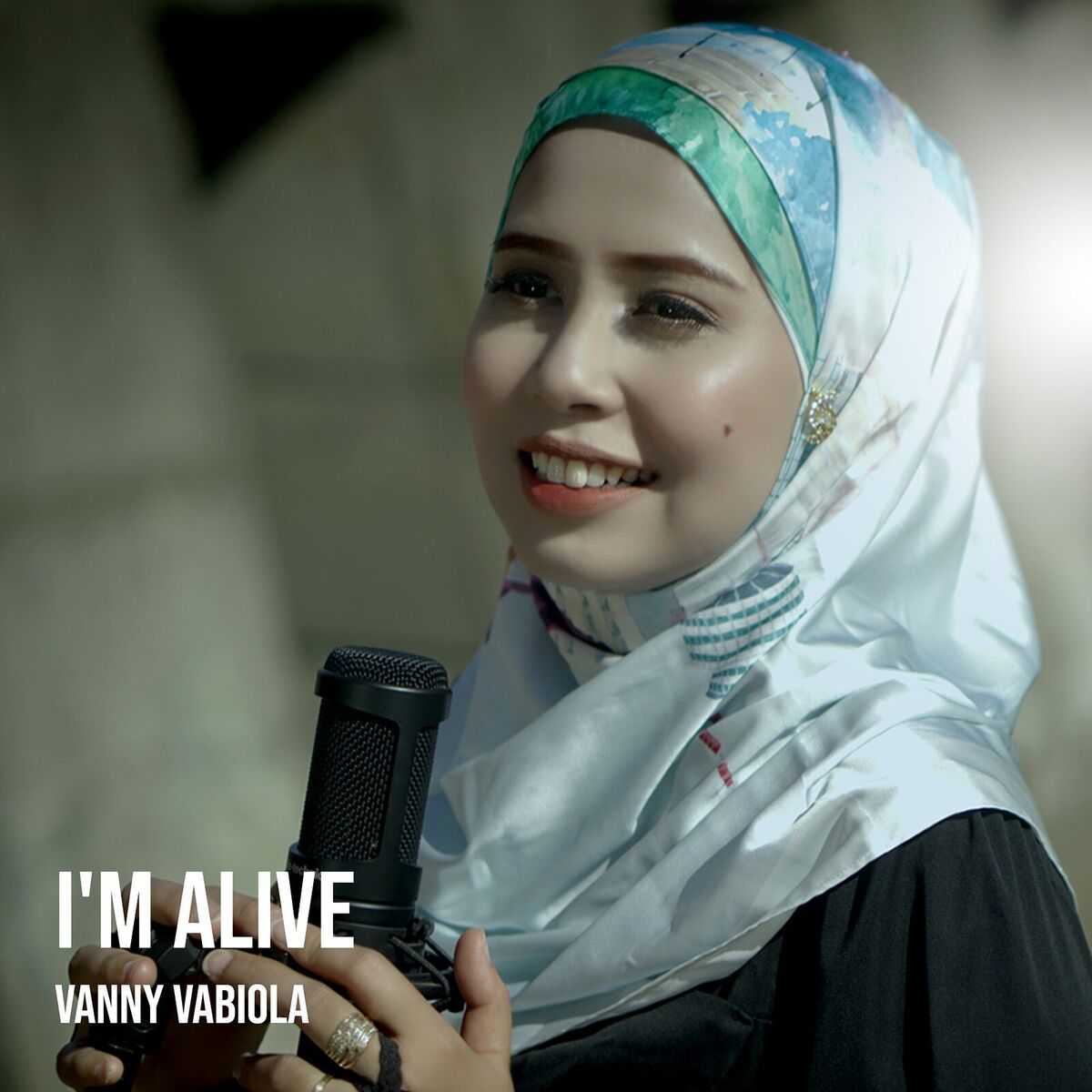 Album cover of I'm Alive