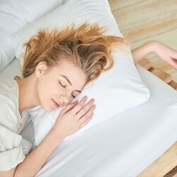 Cover of Enchanted Lofi Pillowtalk: Sleep Serenading Melodies