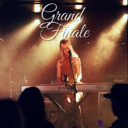 Cover of Grand Finale