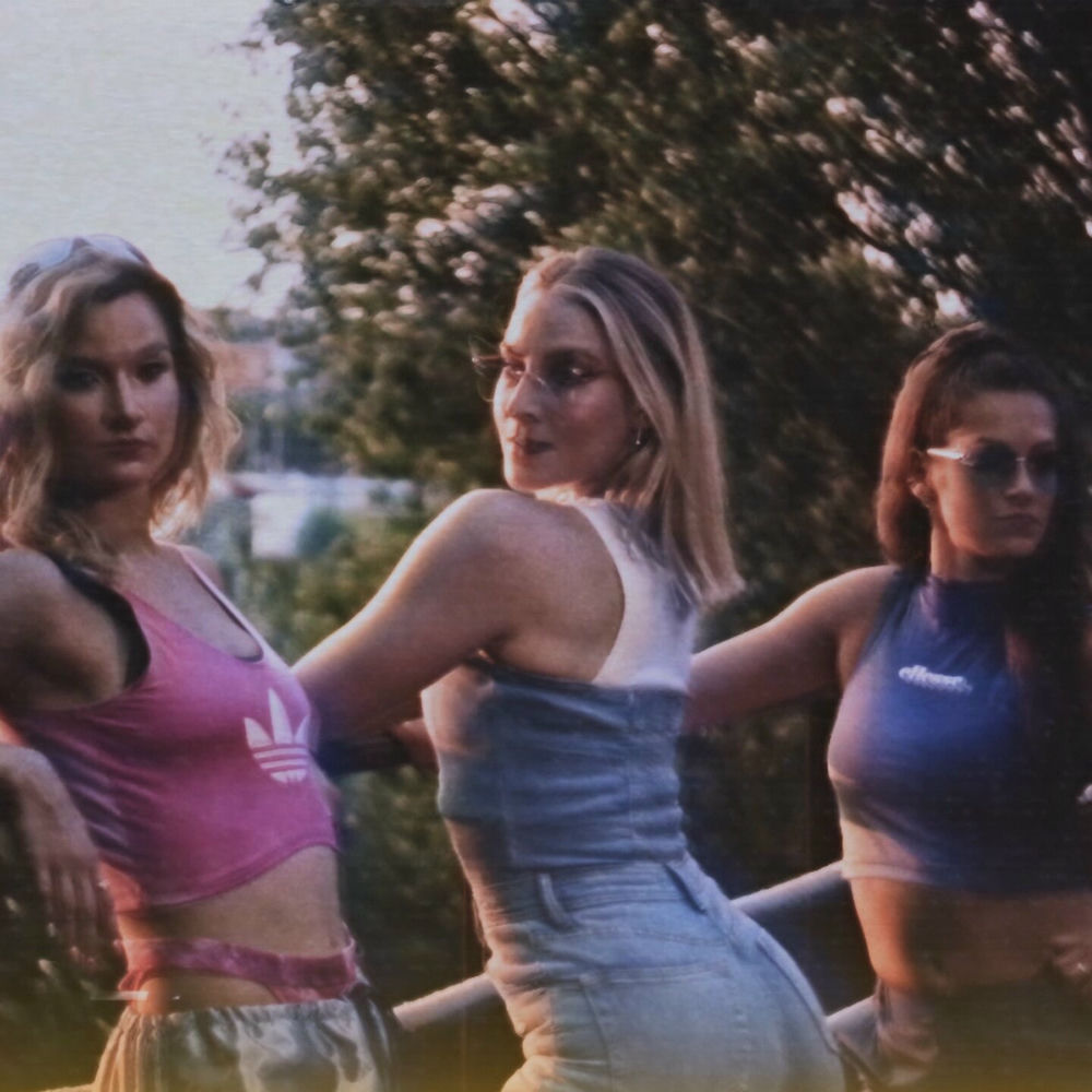 Wellhello feat. Miller Dávid – Crush 2. borító