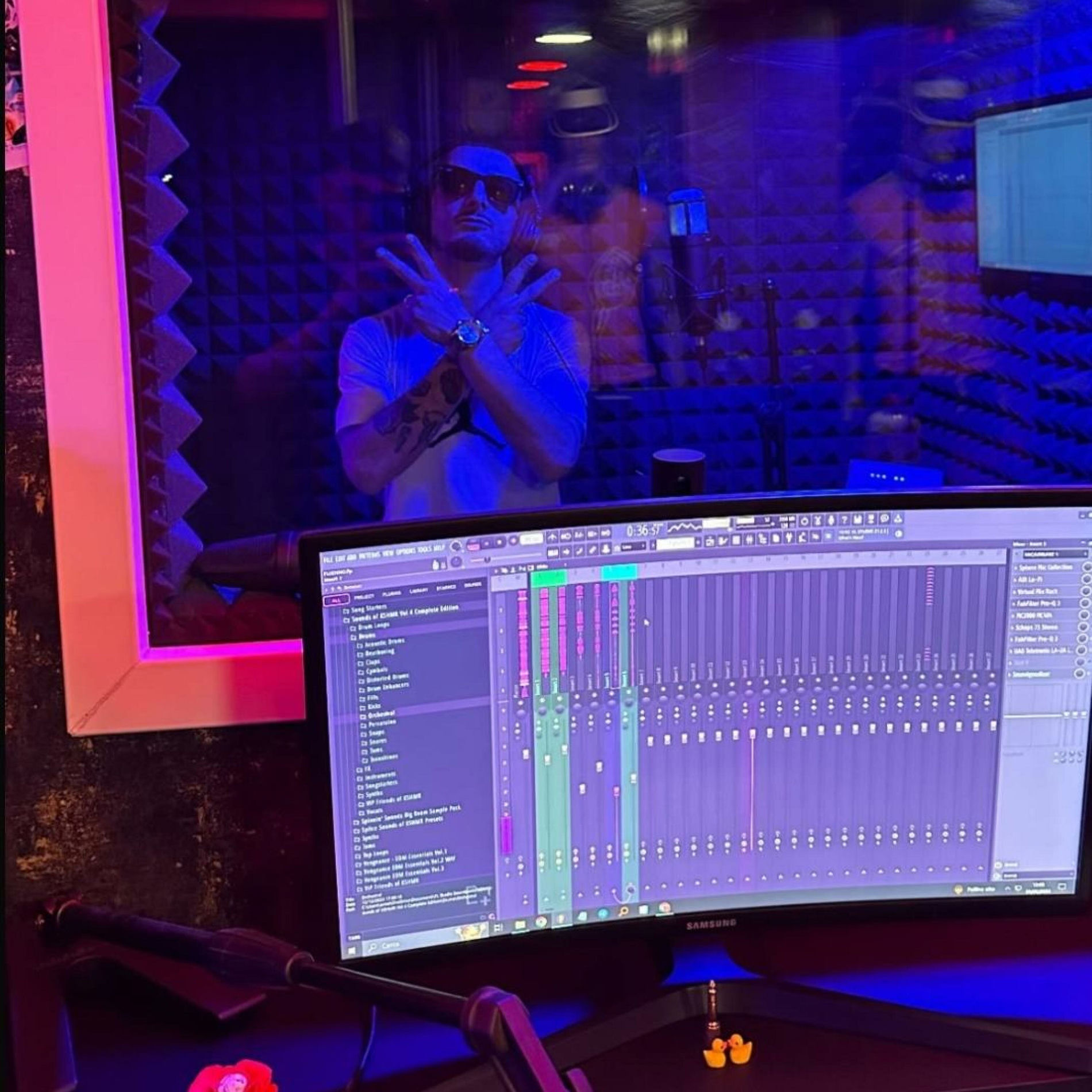 Album cover of Bèbè como ca vá (feat. AELLE)
