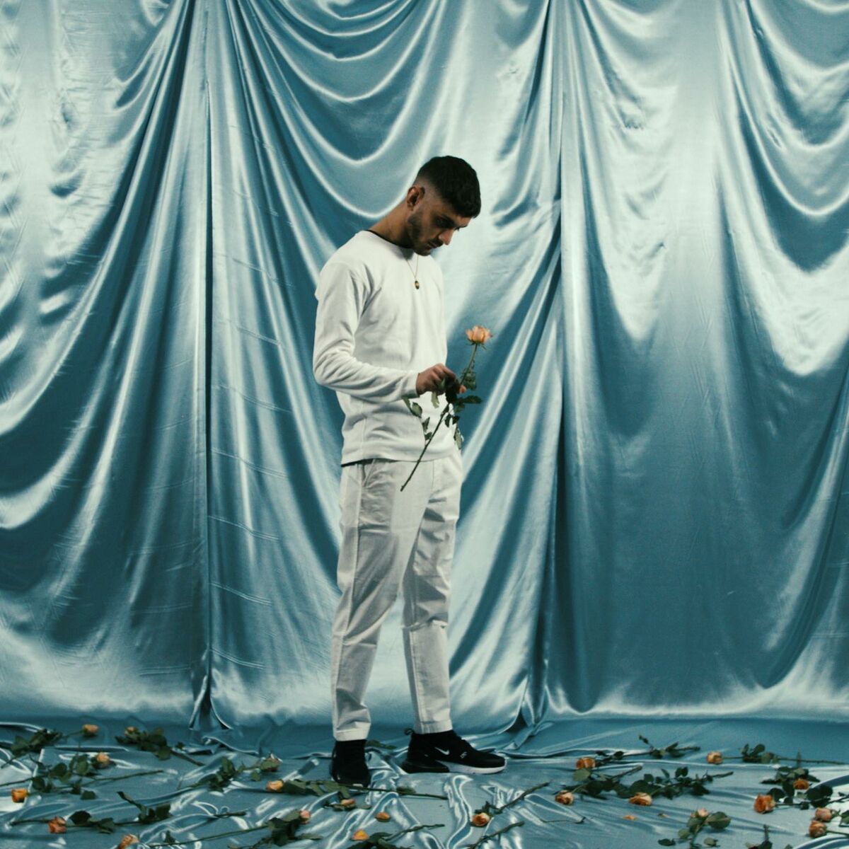Album cover of Idiot (feat. Karl William)
