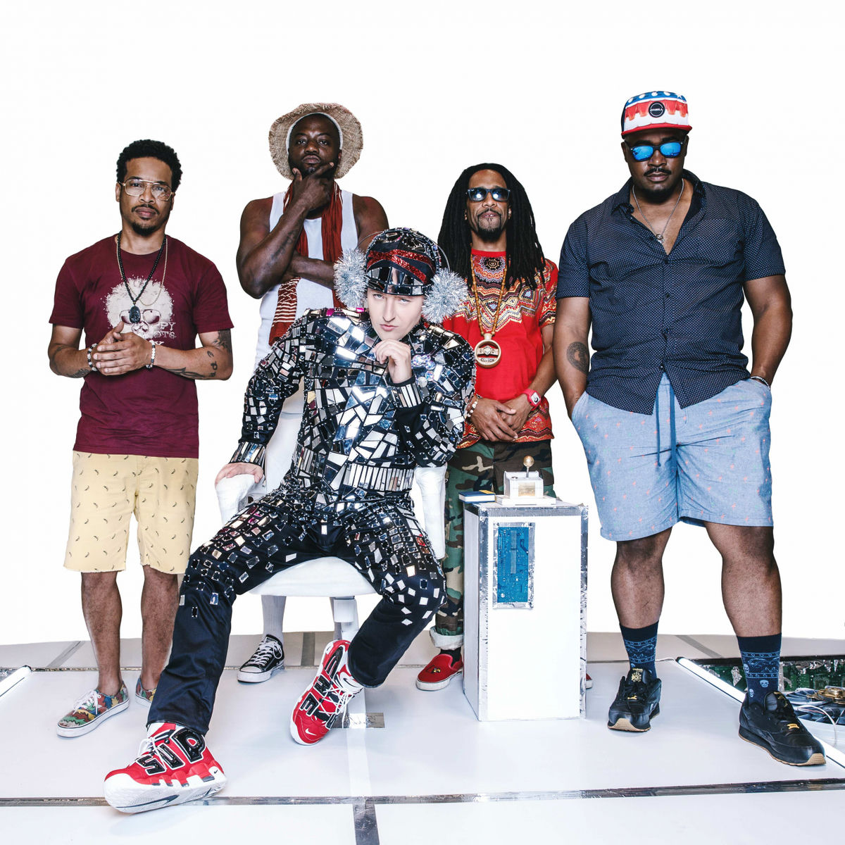 Album cover of Roll With The Beat (The Remixes)