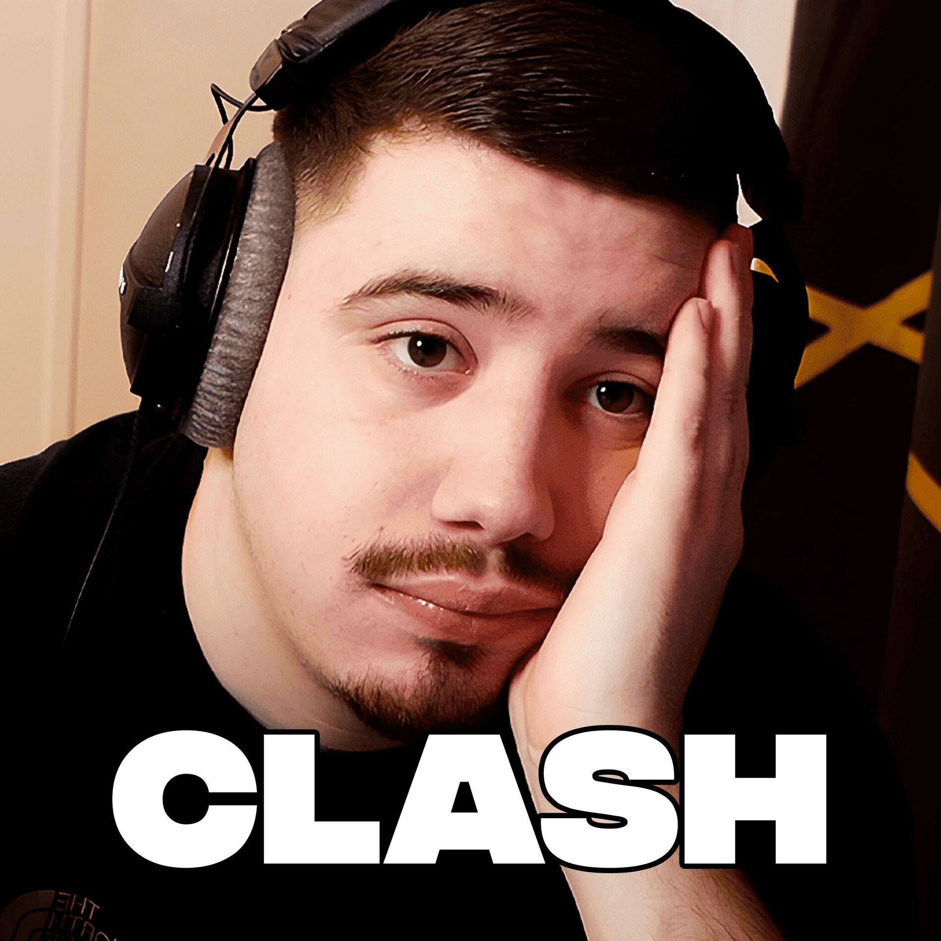 Album cover of Clash des youtubers