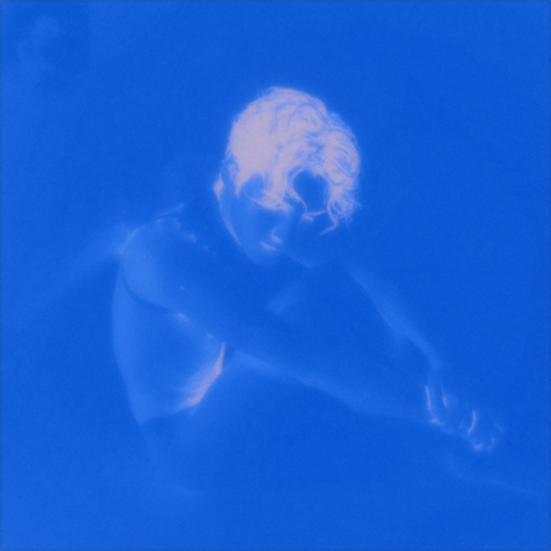 Album cover of leave me i'm drowning