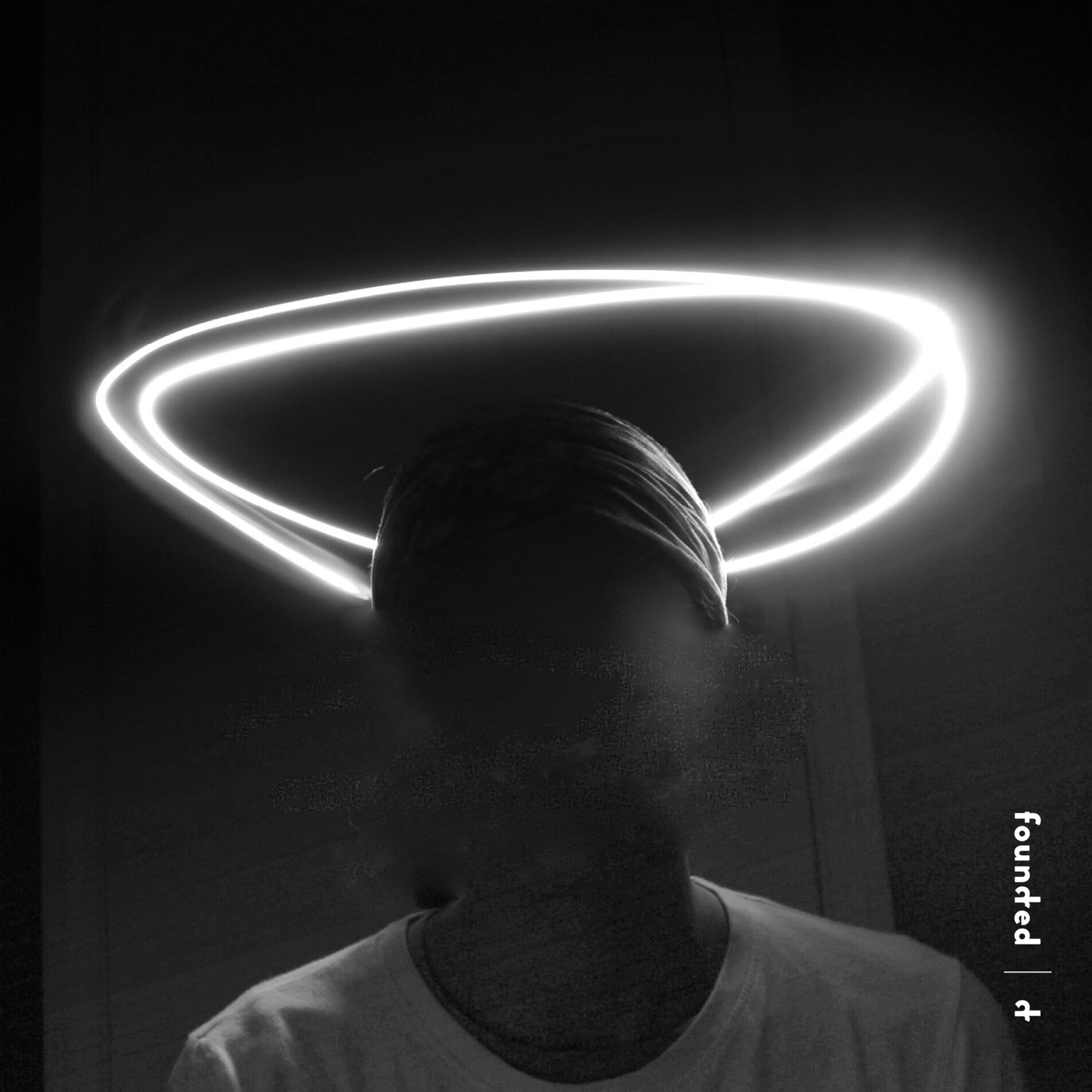 Album cover of you should see me in a crown