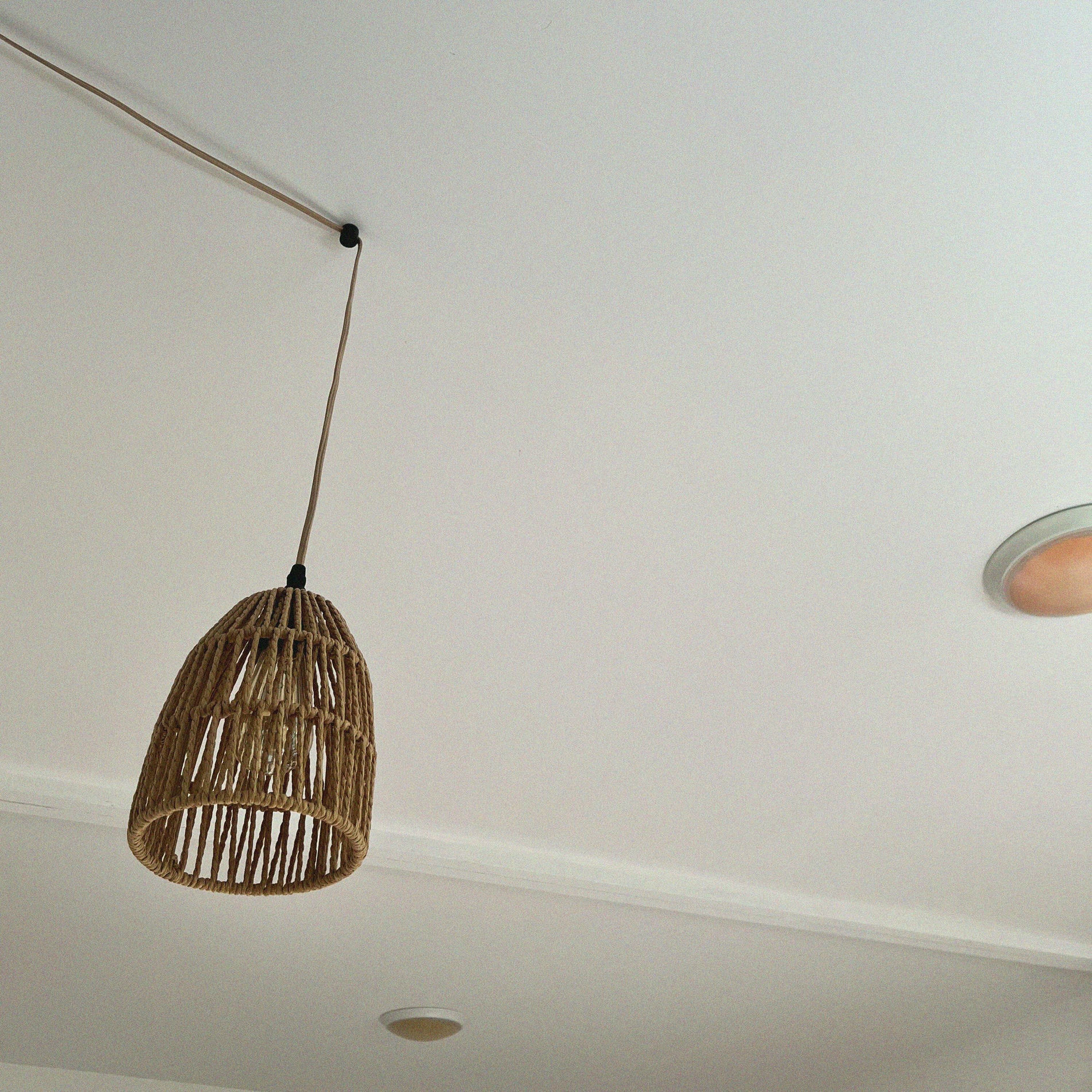 Album cover of glow (feat. chalyre & hiraeth)