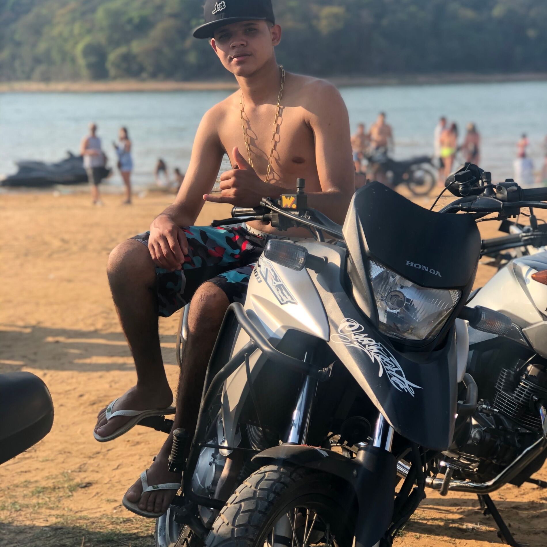 Album cover of Hoje fugiu de casa (feat. Dj aguilar )