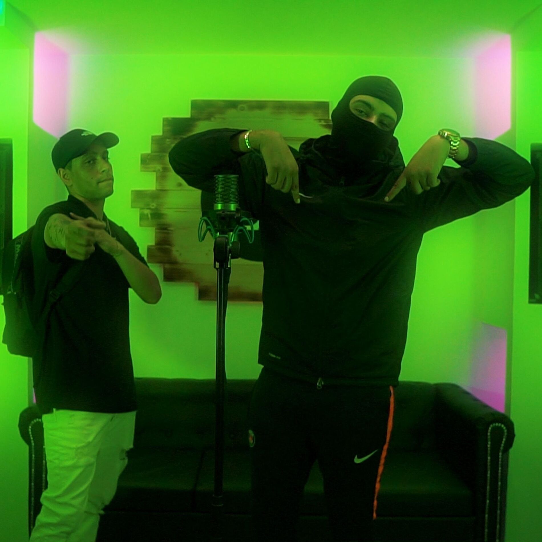Album cover of BACK2BACK (feat. Black Rio & Vitinho)