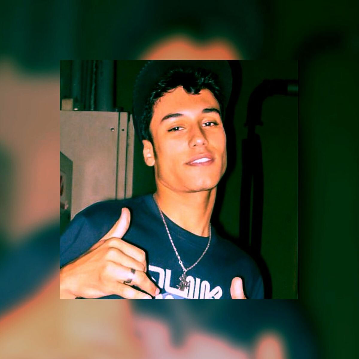 Album cover of MUNDO MODERNO