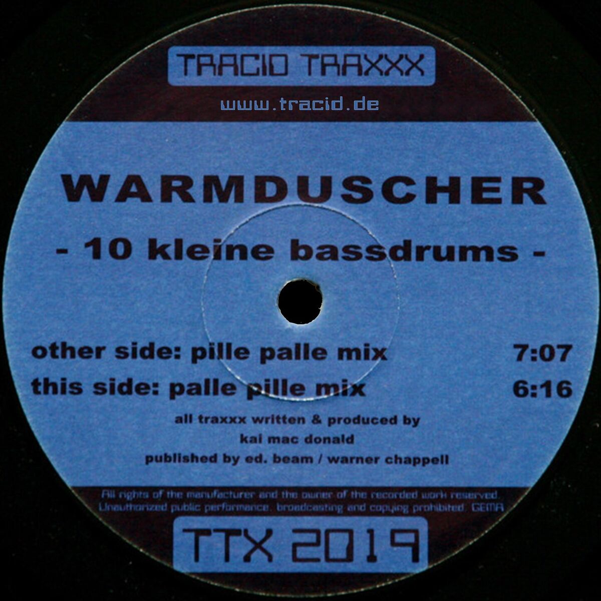 Album cover of 10 Kleine Bassdrums