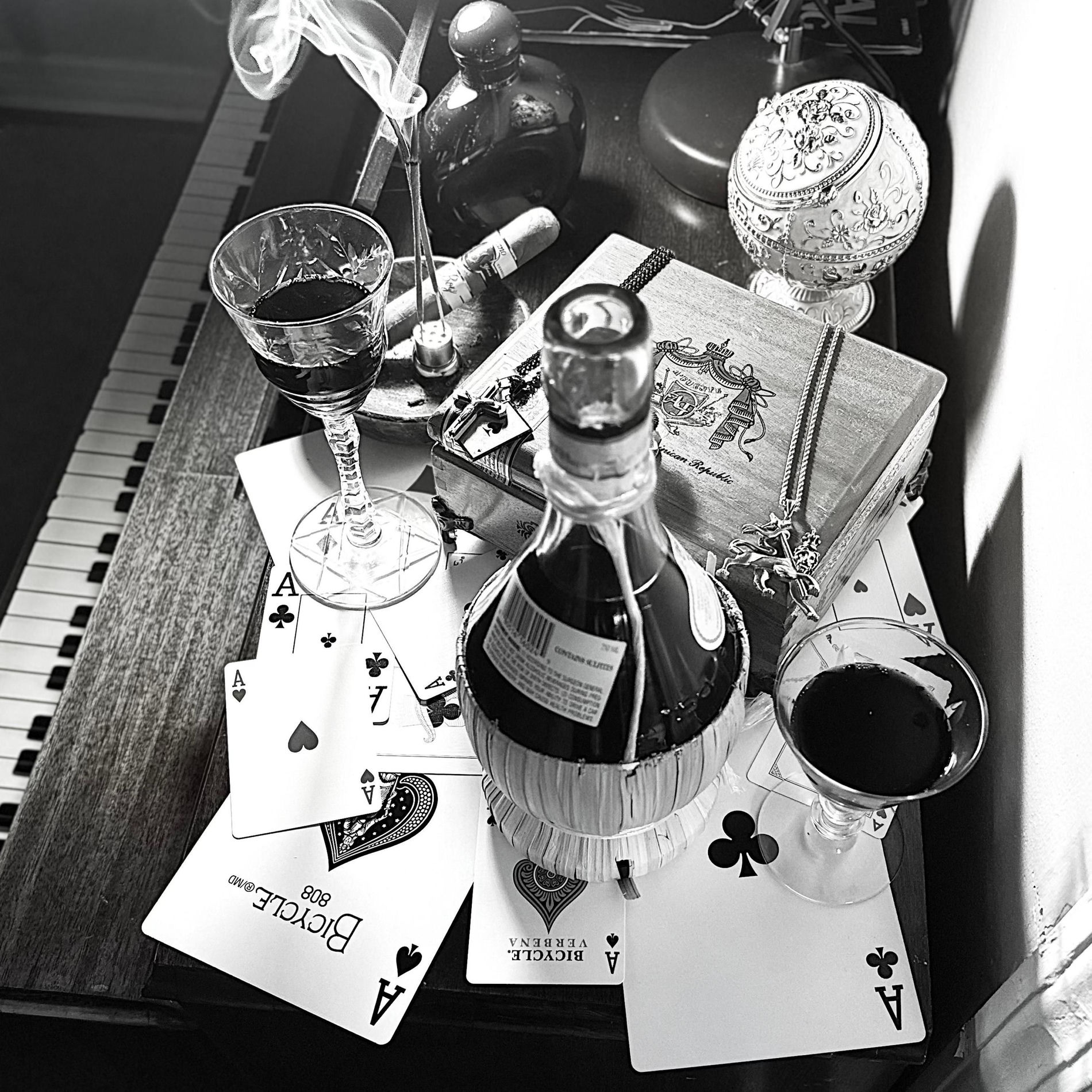Champagne Johnny