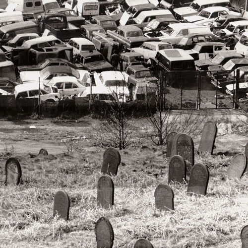 Face Like A Skull by Drenge - 143 BPM