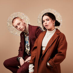 Cover of Gold (feat. Liv Dawson)