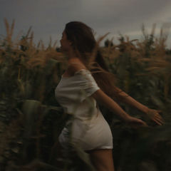 Silence Between Songs, álbum de Madison Beer