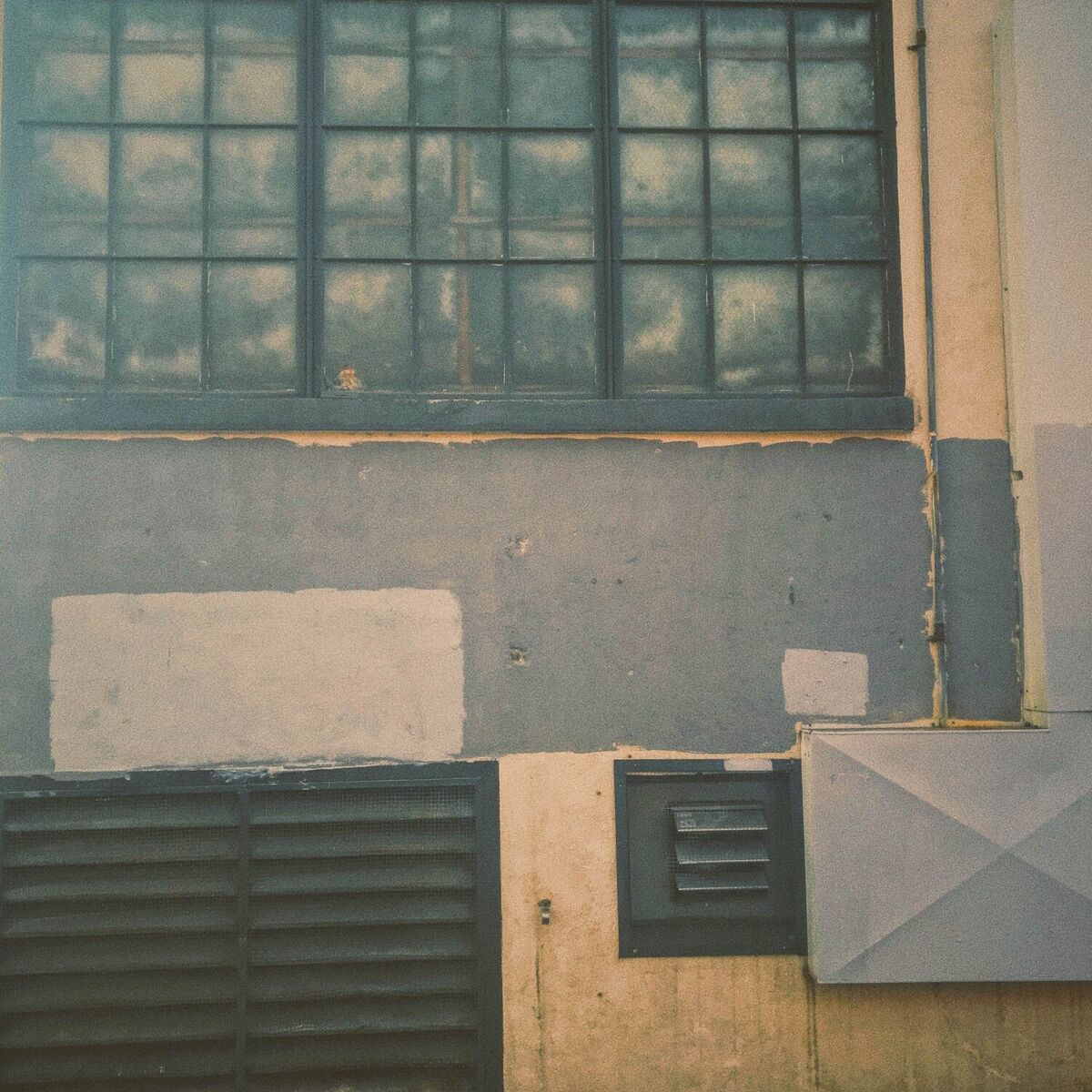 Album cover of tranquil wave
