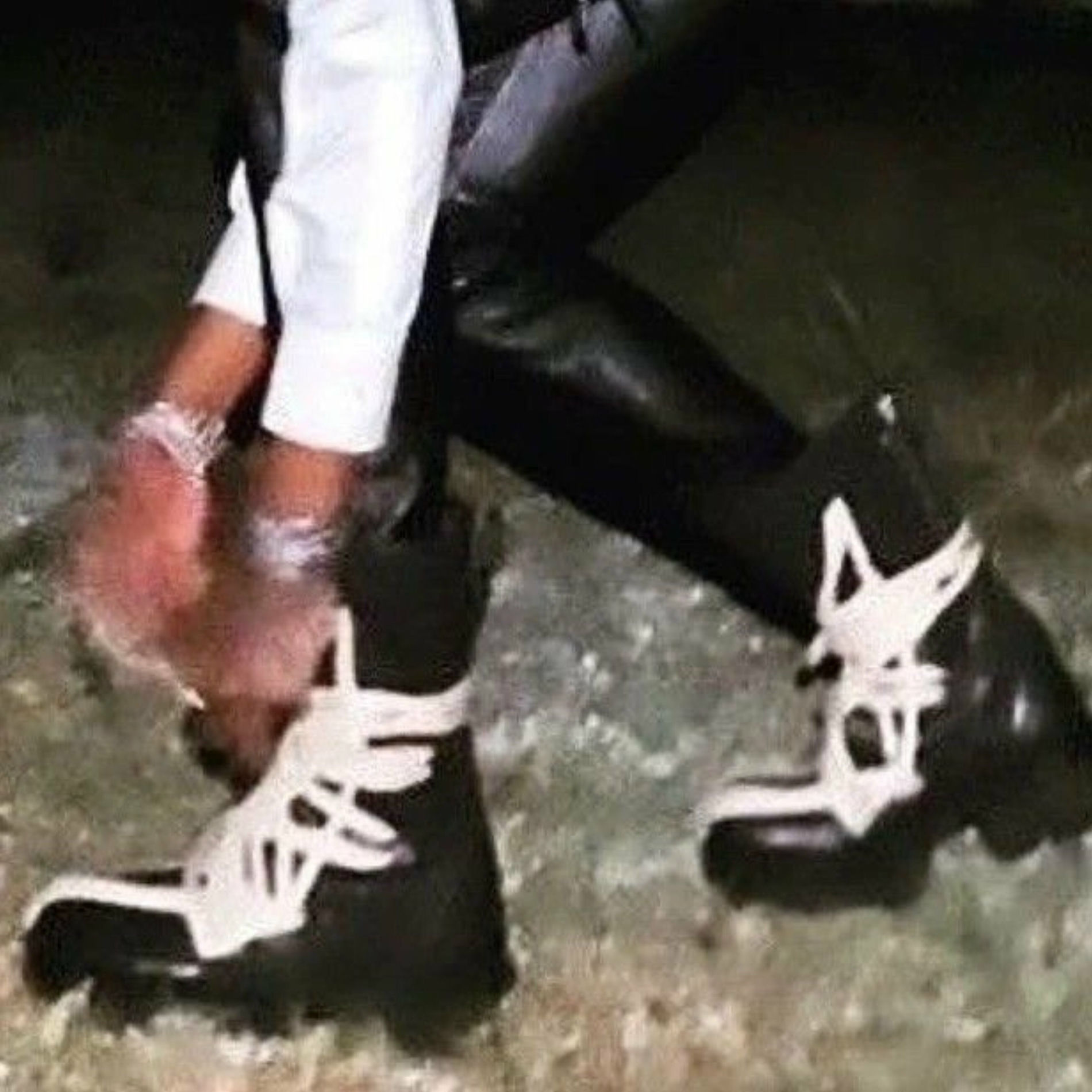 Album cover of Bloody Jeans V2