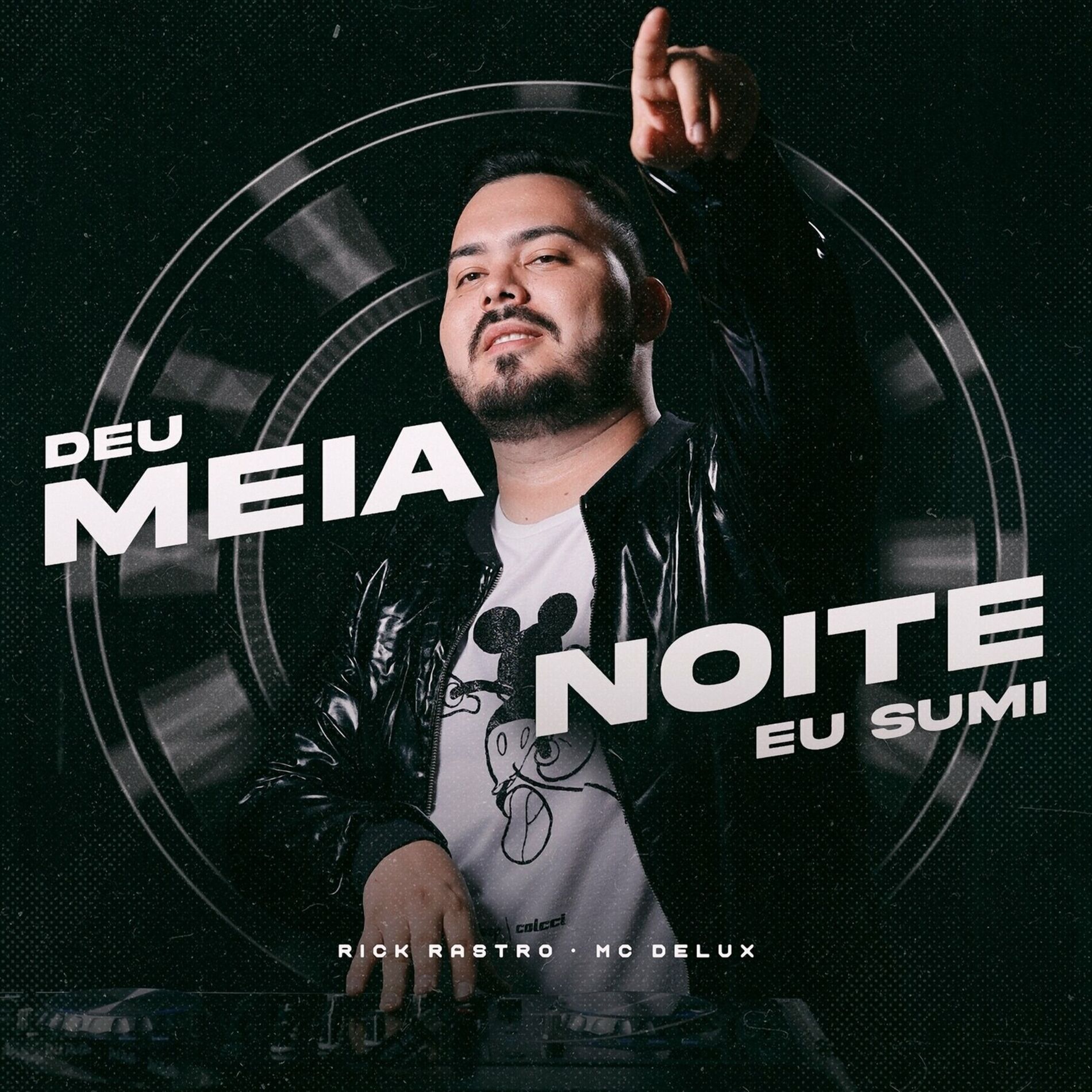 Album cover of Deu Meia Noite eu Sumi
