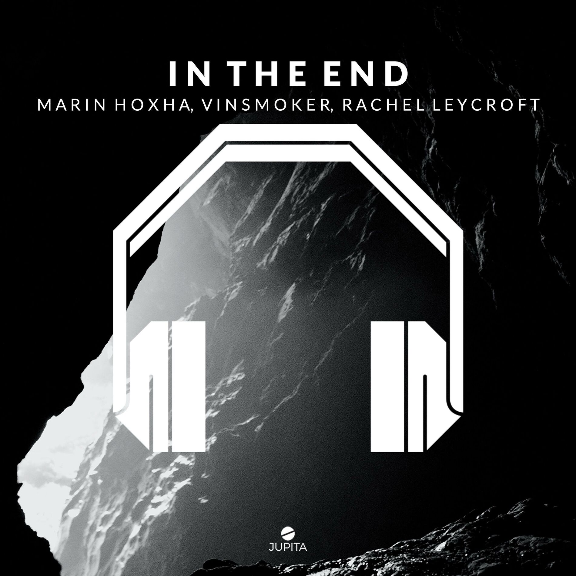 Album cover of In The End (8D Audio)