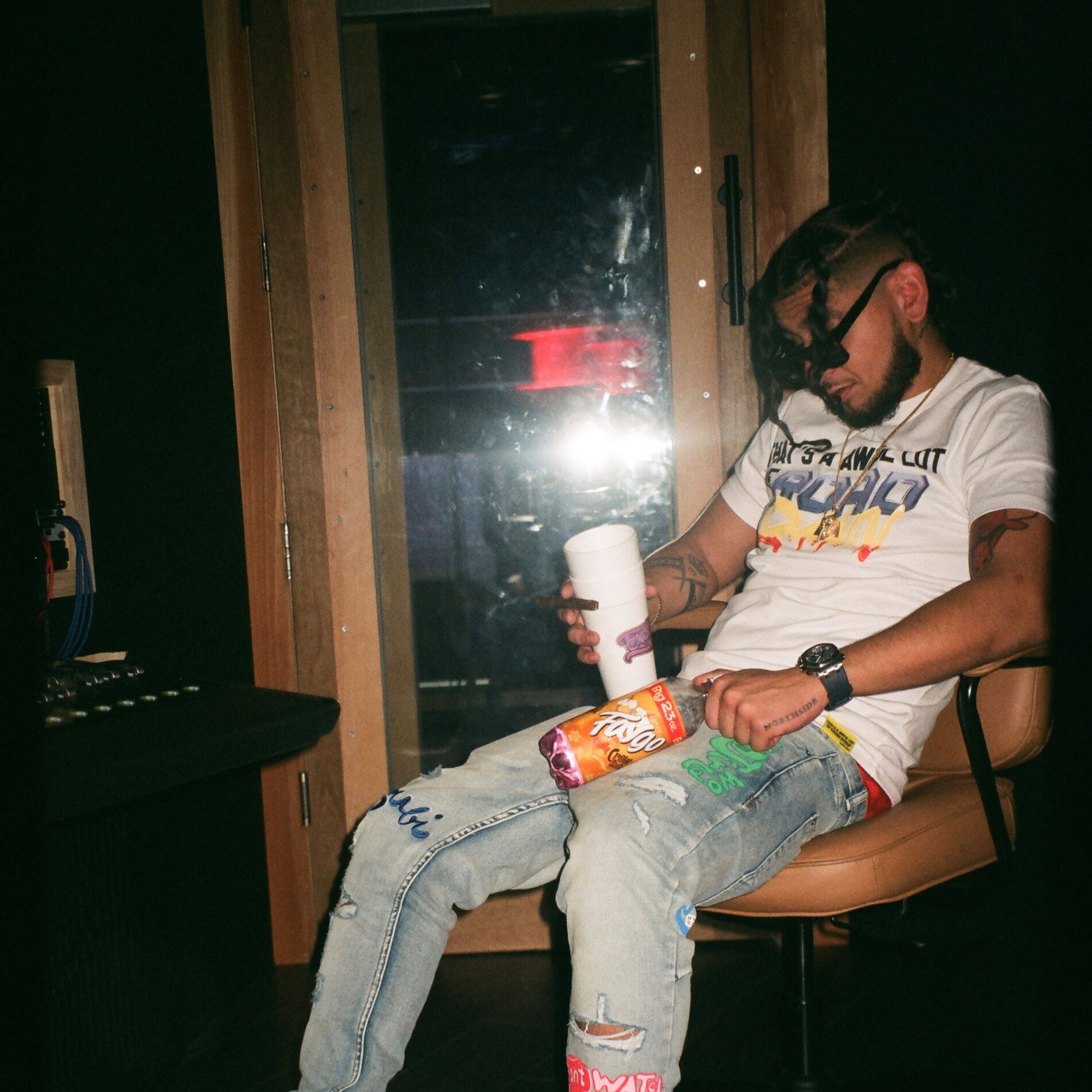 Album cover of Tape