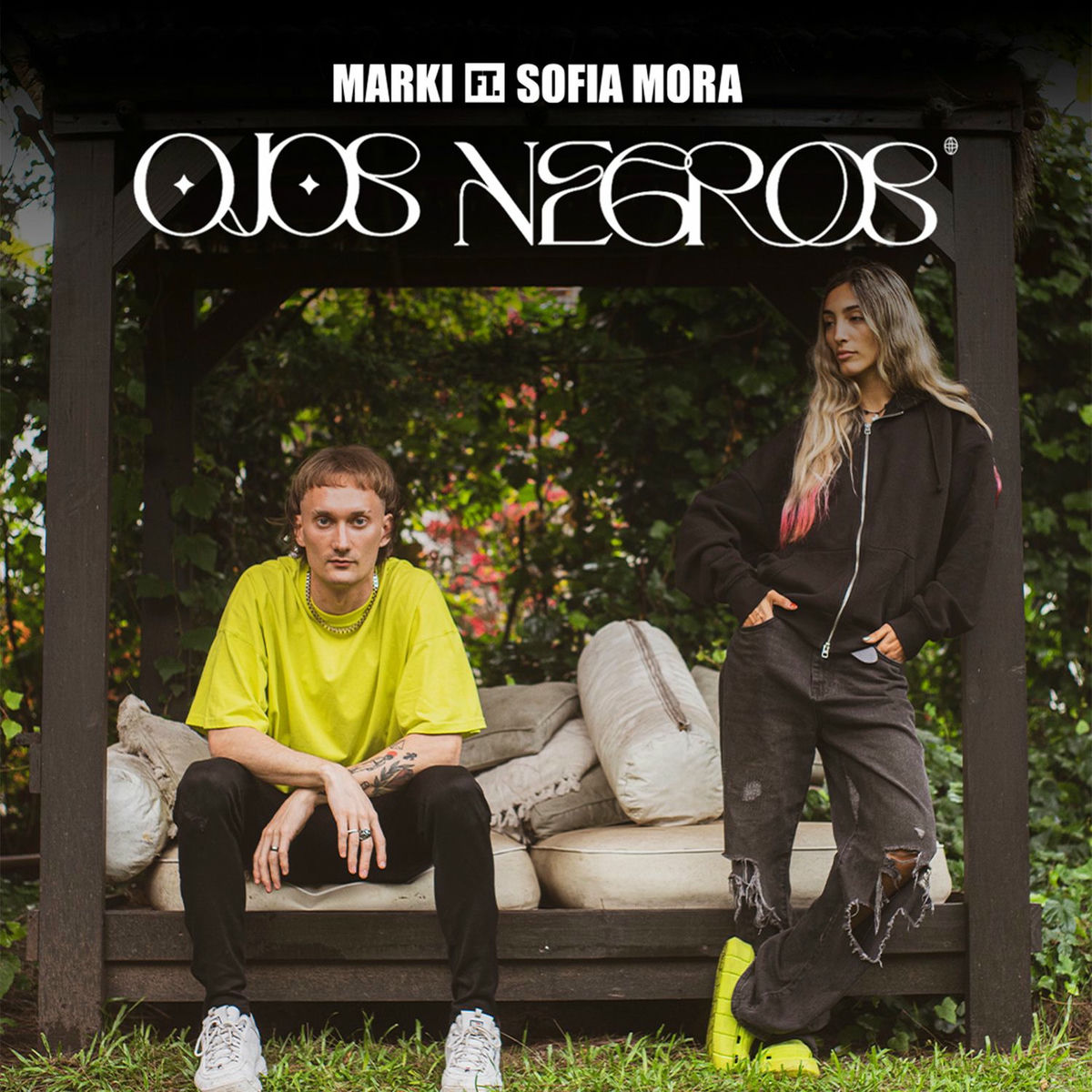 Album cover of Ojos negros