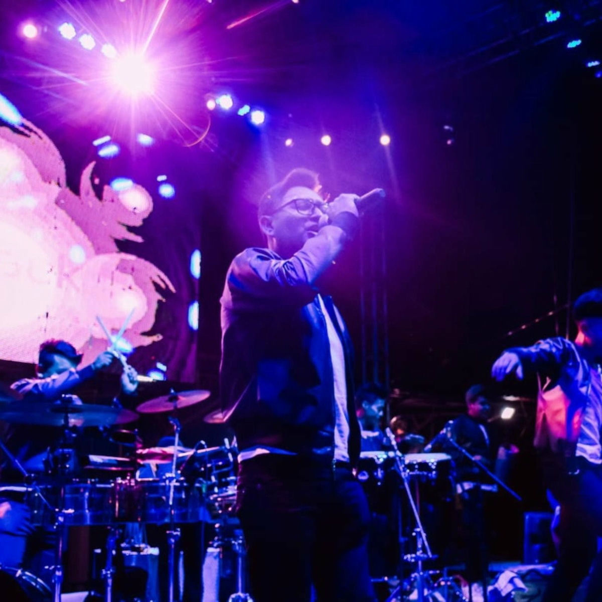 Album cover of No Te Vayas