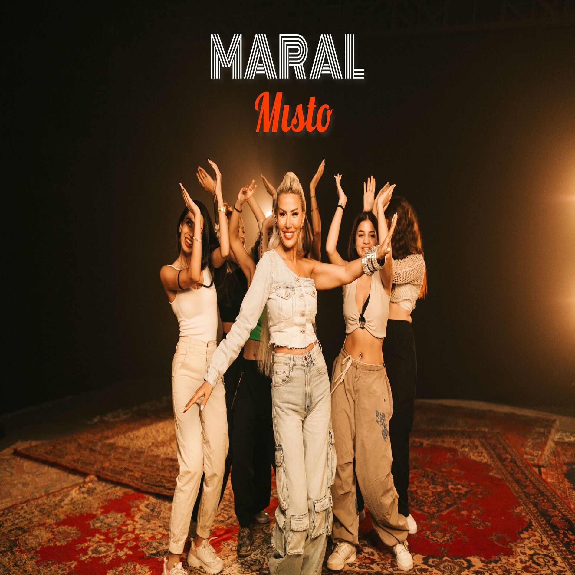 Album cover of mısto