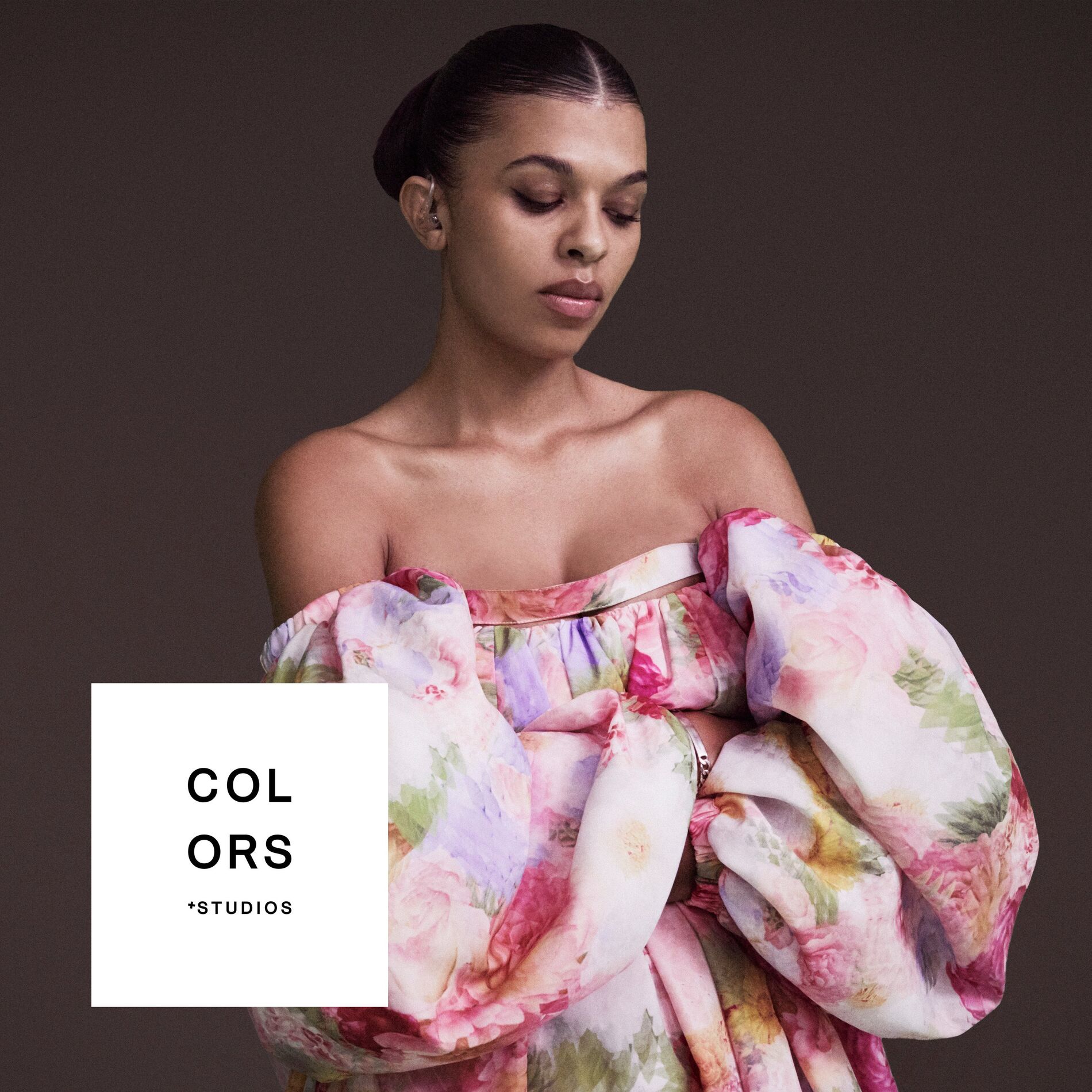 Album cover of Close To You (Moonlighting) - A COLORS SHOW