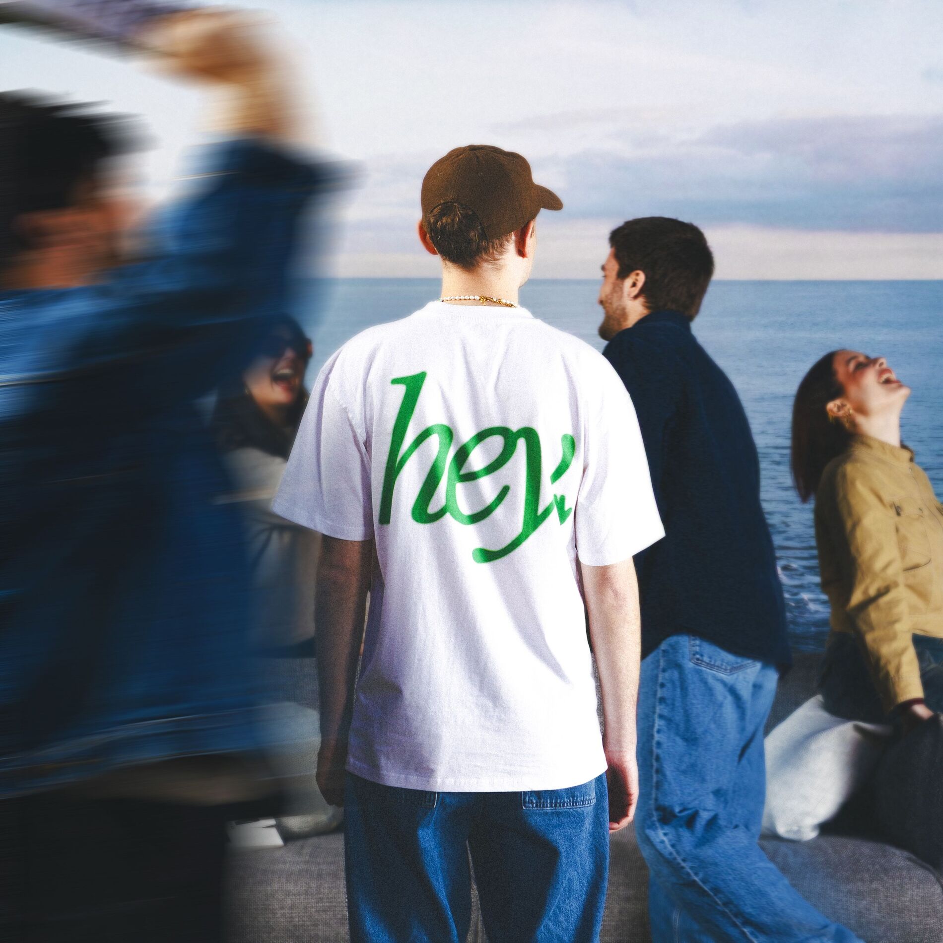 Album cover of hey