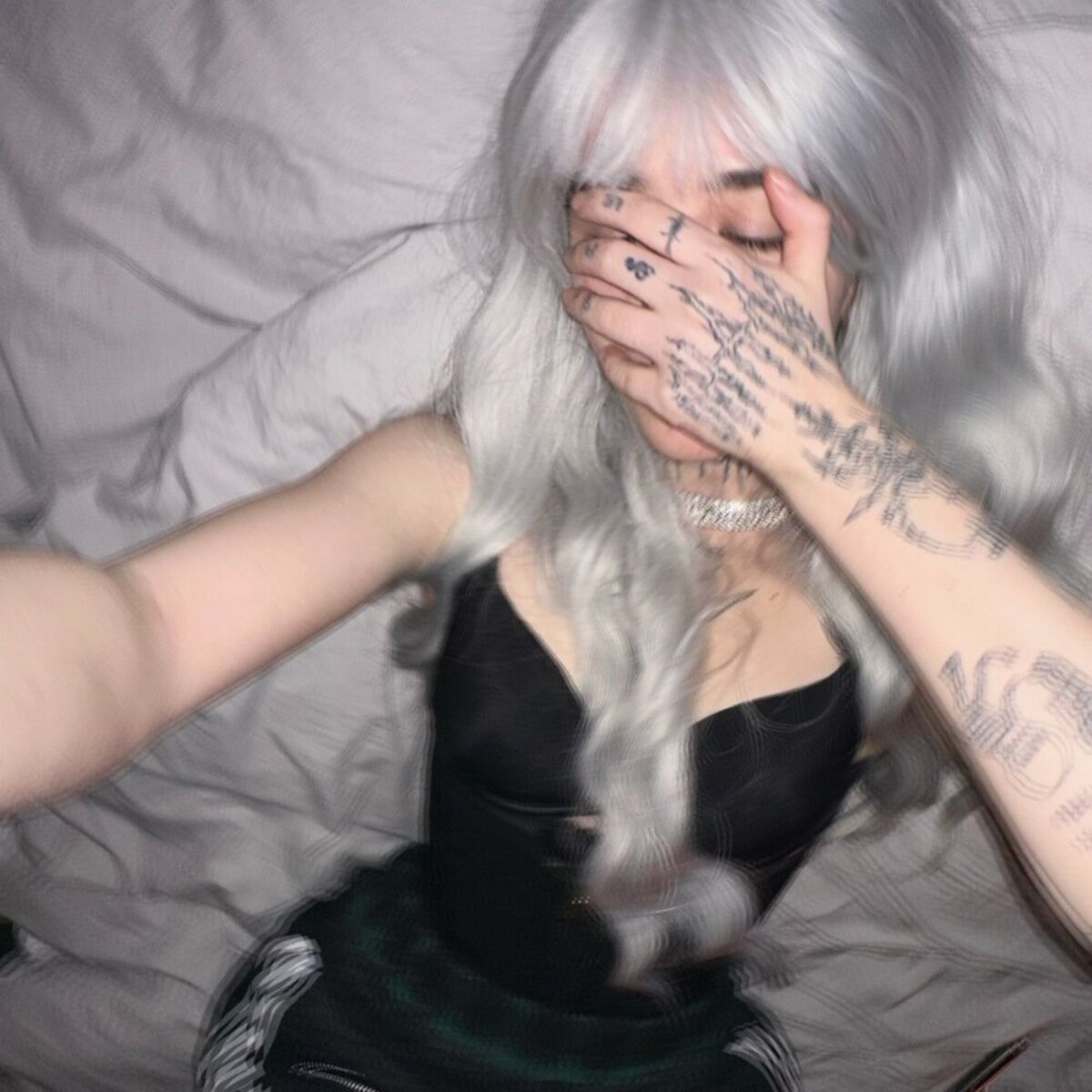 Album cover of hold up