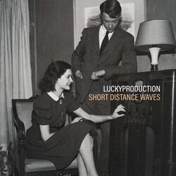 Cover of Short Distance Waves