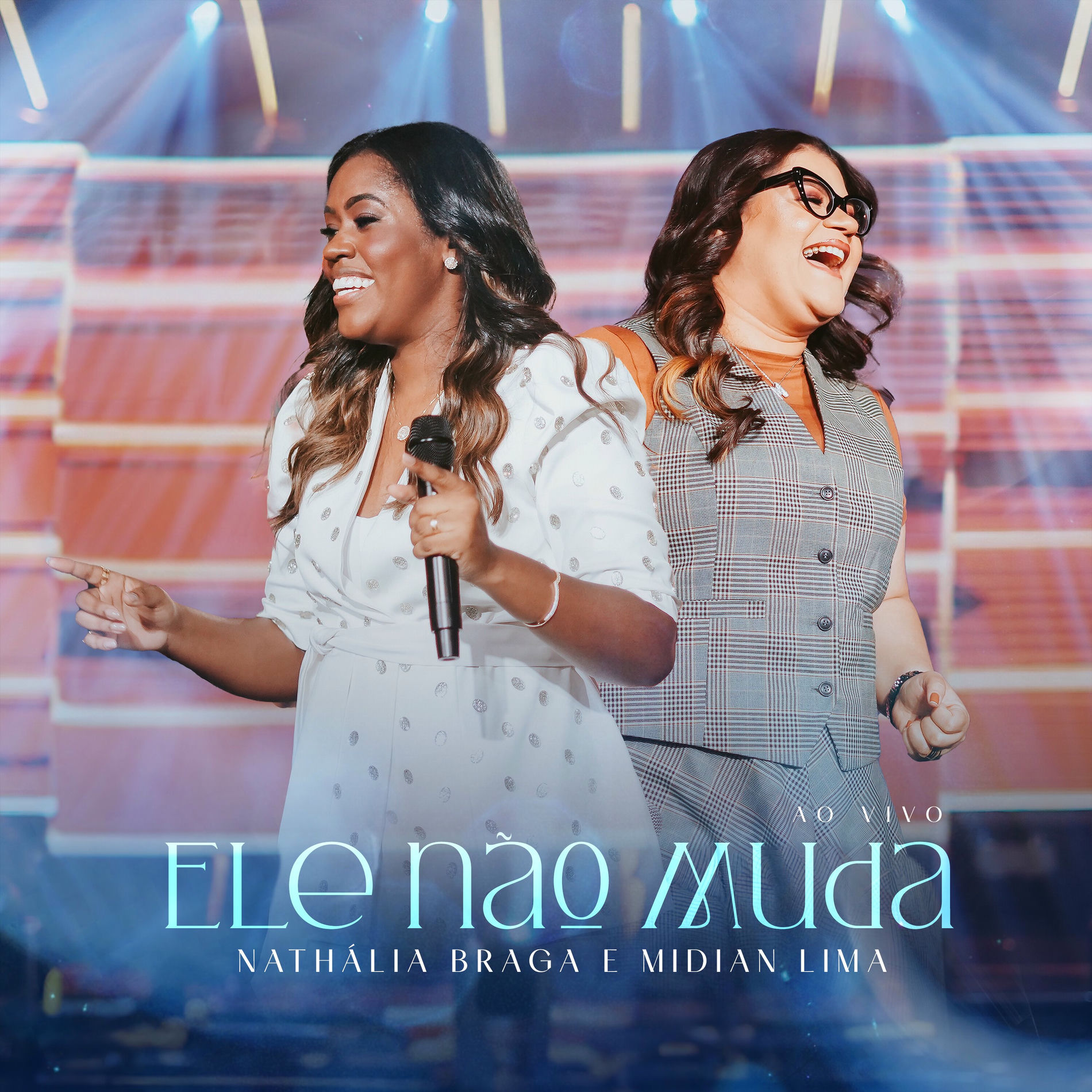 Album picture of Ele Não Muda (Ao Vivo)