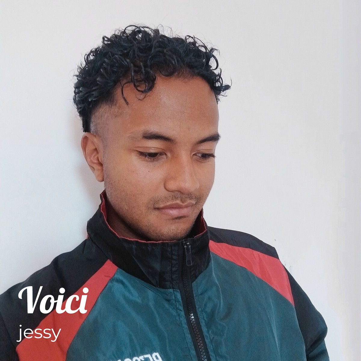 Album cover of Voici