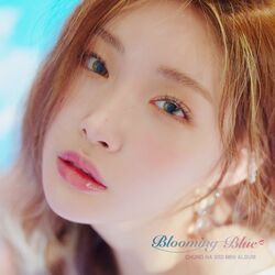 Cover of Blooming Blue