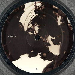 Cover of Amotik 010