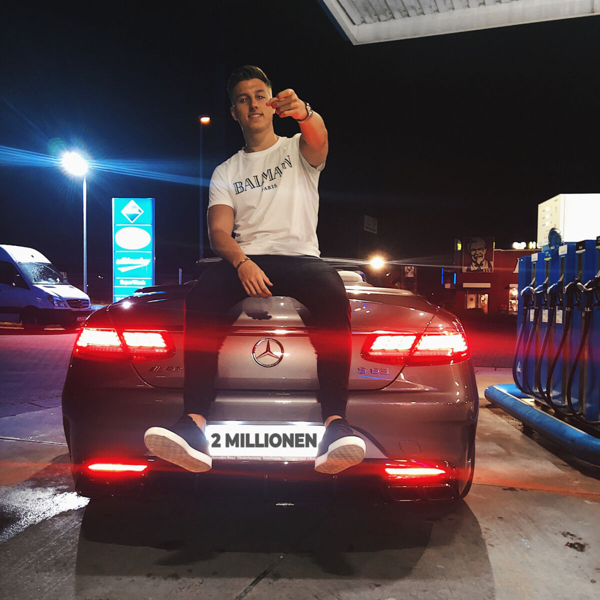 Album cover of 2 Millionen